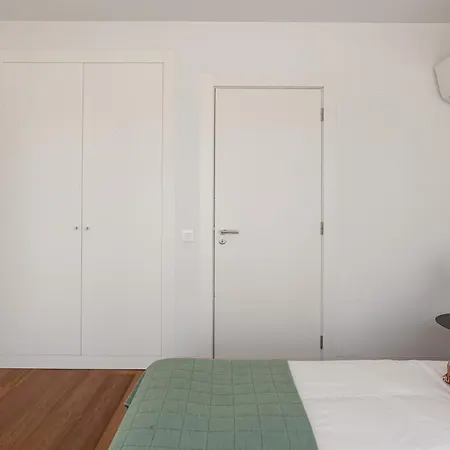 The Urban Oasis Elegant 2 Bedroom Duplex In Apartament *